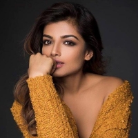 ashna zaveri