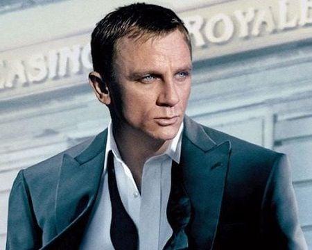 Daniel Craig