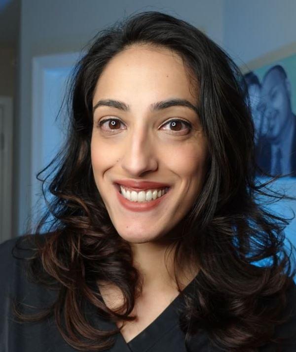 Dr Rena Malik