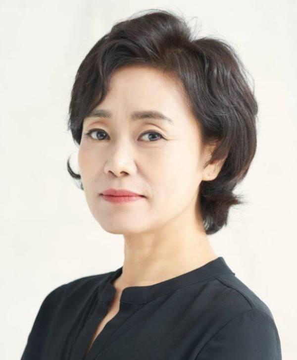 Kang Ae-shim