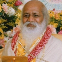 maharishi mahesh yogi