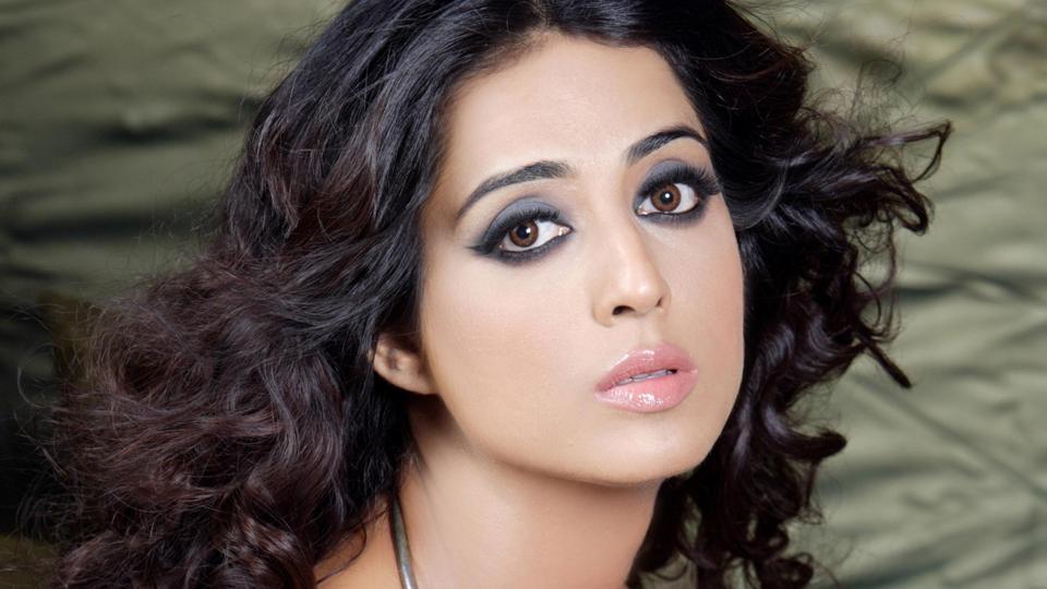 Mahie Gill