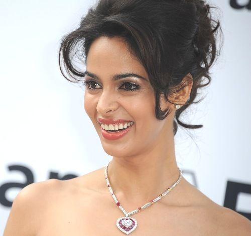 Mallika Sherawat