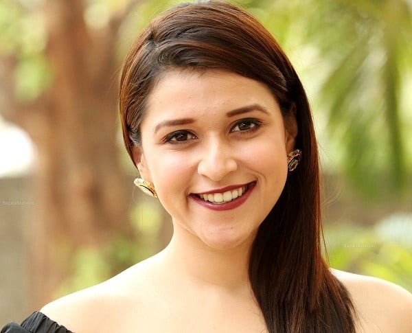 Mannara Chopra