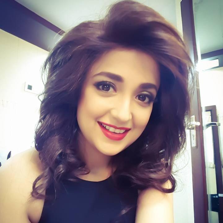 Monali Thakur