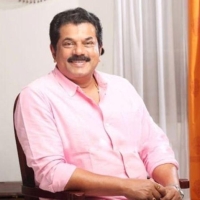 mukesh madhavan