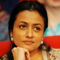 namrata shirodkar