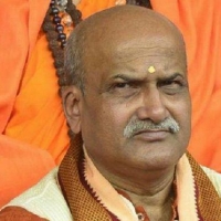 pramod muthalik