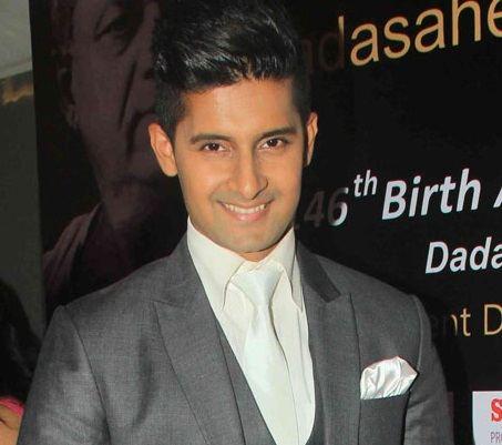 Ravi Dubey