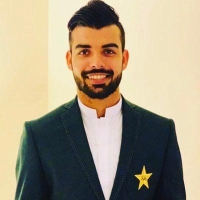 shadab khan