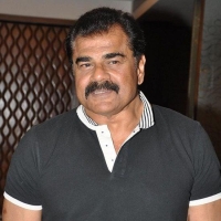 sharat saxena