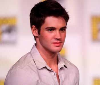 Steven R. McQueen