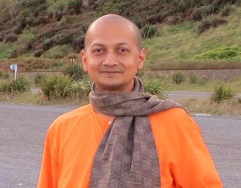 Swami Sarvapriyananda