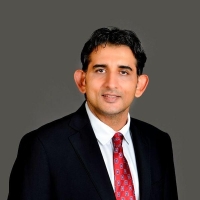 vikas thapar